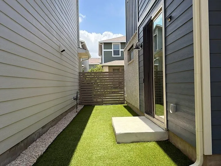 8311 Springsteen Dr #318 — Photo 14
