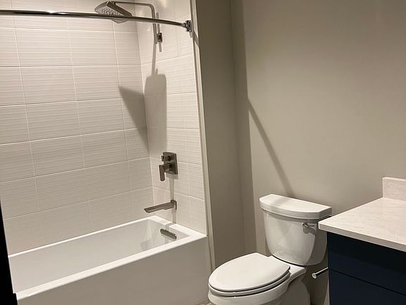 4th image of 180 E Water St Suite 5116