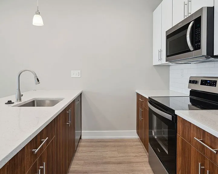 2612 Annin St #3 — Photo 5