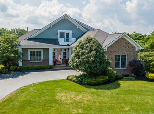 384 Coastal View Dr, Webster, NY 14580