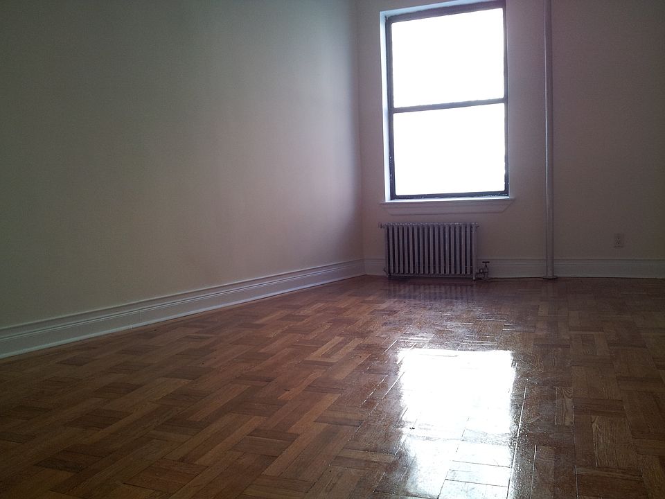 1st image of 446 Ocean Ave APT 3I