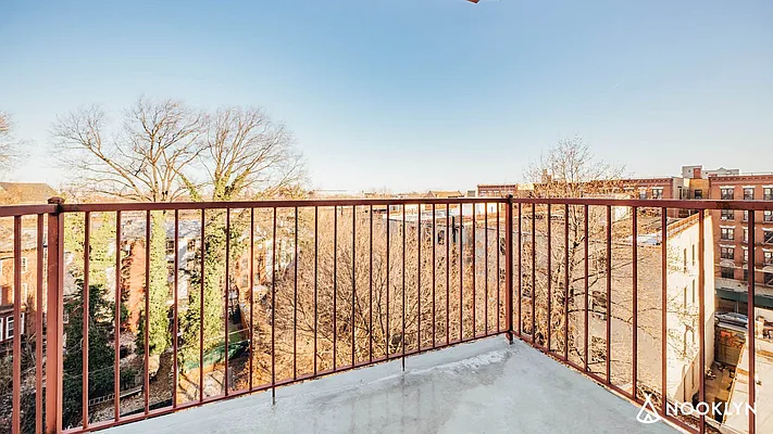 Rented by Nooklyn NYC LLC | media 4