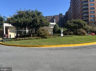 4201 Cathedral #818E, Washington, DC 20016