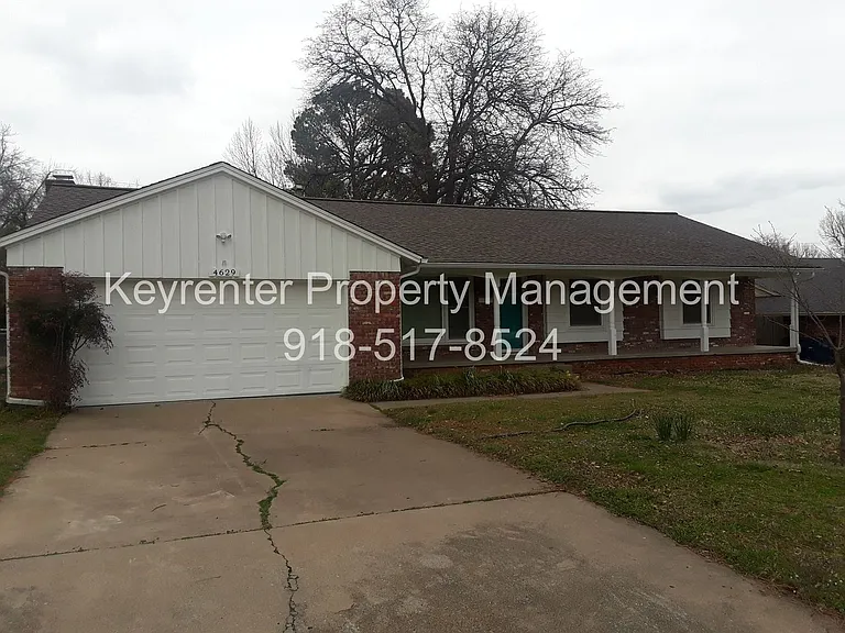 4629 E 56th Ct — Photo 1
