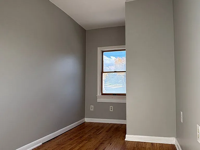 548 Main Street - Rainbow Pod — Photo 13