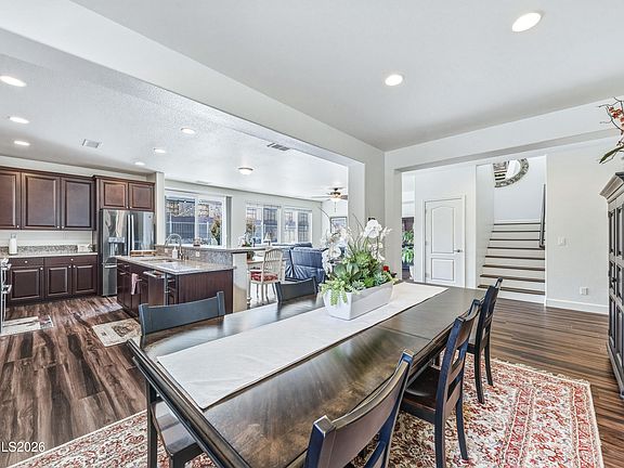 4th image of 2084 Whitecliff Dr