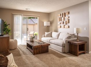 Windsor Square by Broadmoor, Windsor Heights, IA 50324