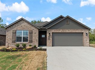 309 Hondo St, Siloam Springs, AR 72761