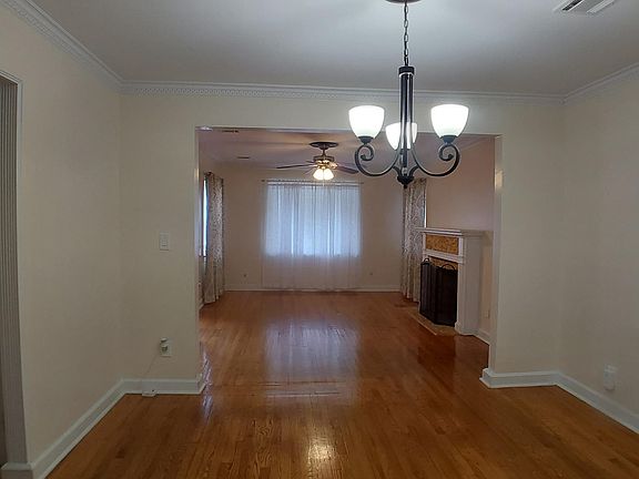 5th image of 753 E 3rd Ave