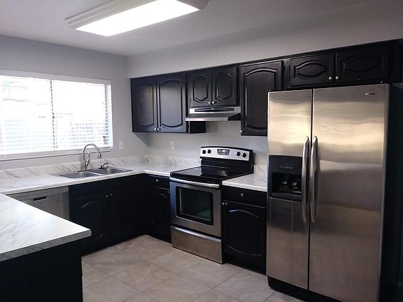 5th image of 8527 W Golden Ln
