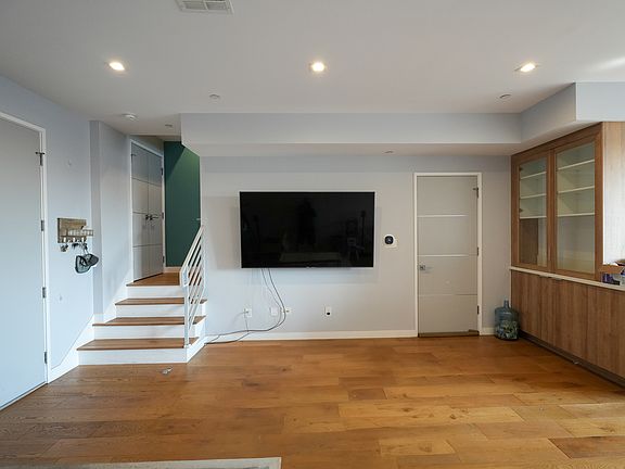 1st Floor Living Room