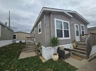 241 Bunting Ln #241, Madison, WI 53704