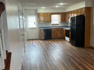 733 W Cardinal Dr #2D, Webb City, MO 64870