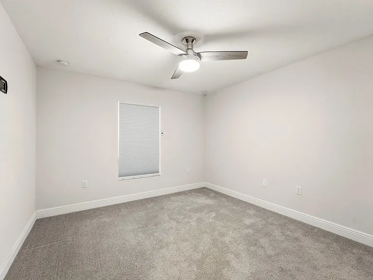 1692 SW Alvaton Ave — Photo 29