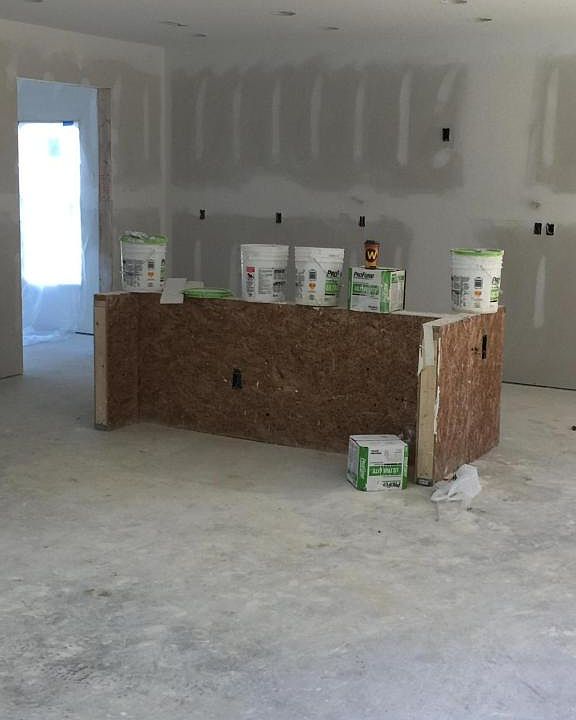 2nd image of 1833 Seahawk Ln