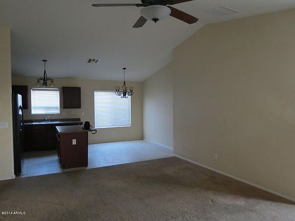 4th image of 40068 W Hayden Dr