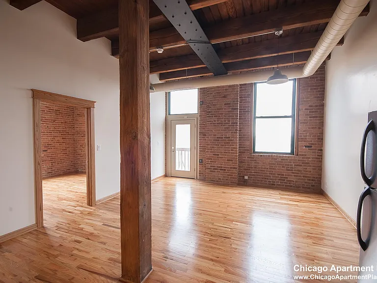 216 N May St #202 — Photo 1