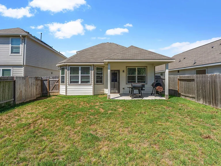 2221 Raider Dr — Photo 40