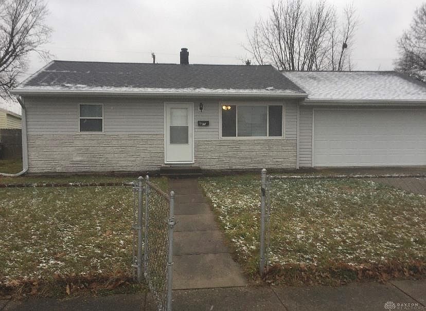 2nd image of 829 Flintridge Dr