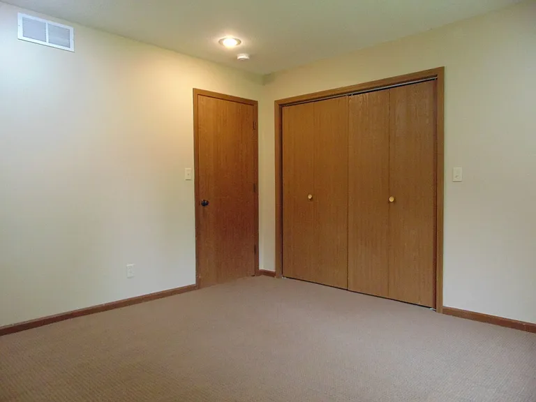 12820 W Highway Ee — Photo 32