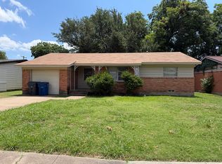 12136 Bellafonte Dr, Dallas, TX 75243