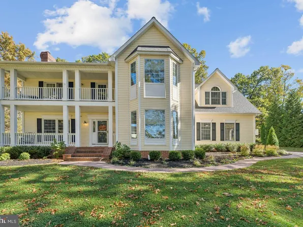 1230 Allview Dr, Hampstead, MD 21074