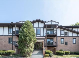 2020 Thornberry Dr, Pittsburgh, PA 15237