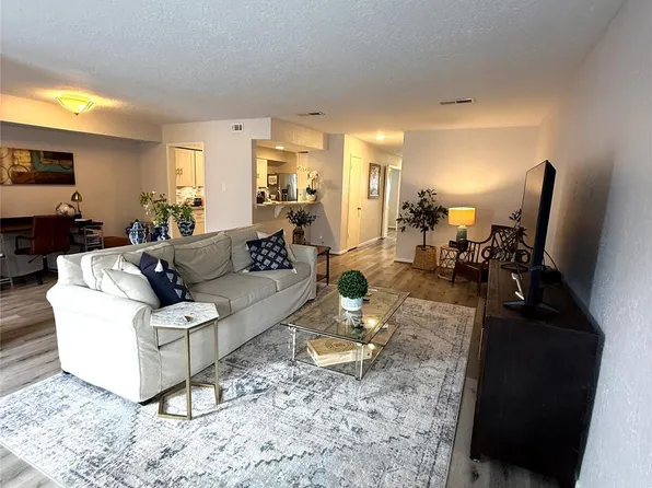 14331 Still Meadow Dr, Houston, TX 77079