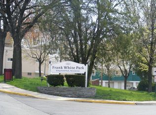 58 8th St, Ridgefield Park, NJ 07660