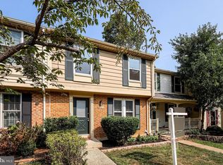 9151 Blarney Stone Dr, Springfield, VA 22152
