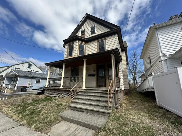 41 Lagrange Ave Floor 2, Poughkeepsie, NY 12603