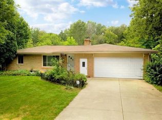 3179 Gehring Dr, Flint, MI 48506