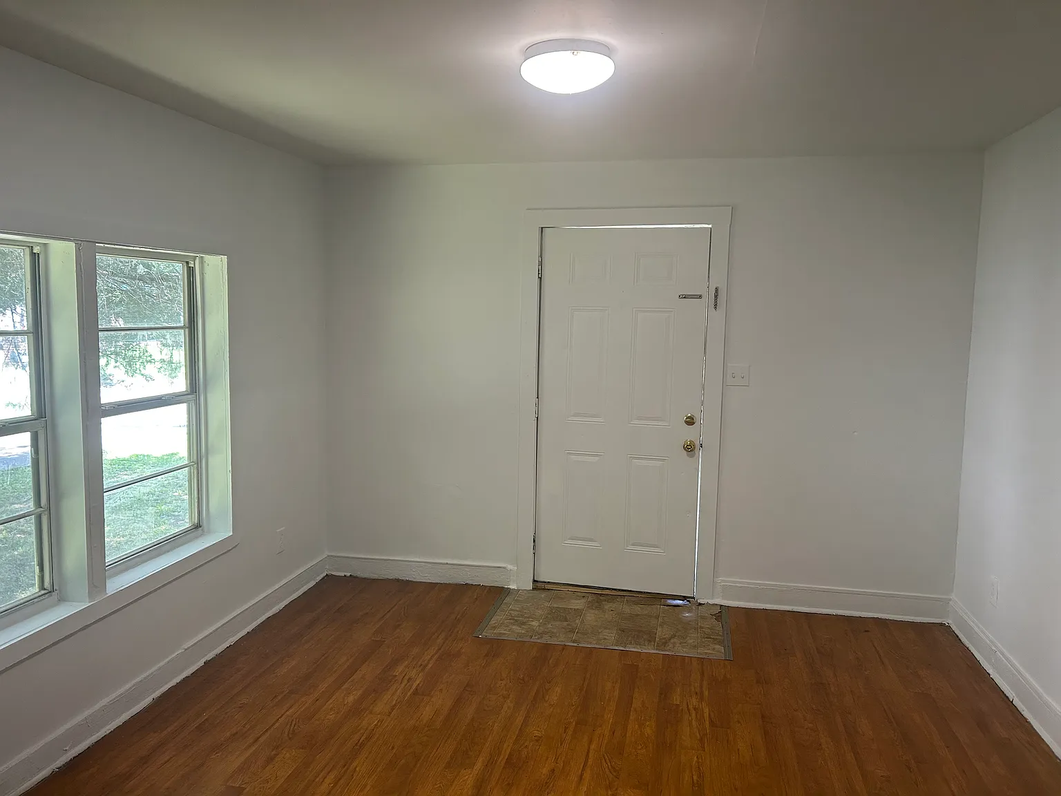 2 bed, 840 sqft, $600 — Photo 3
