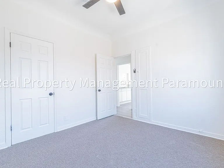 2757 Mansfield Ave — Photo 32