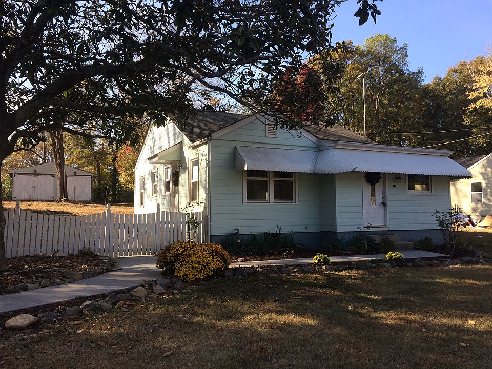 1st image of 1902 Harold Ave SE