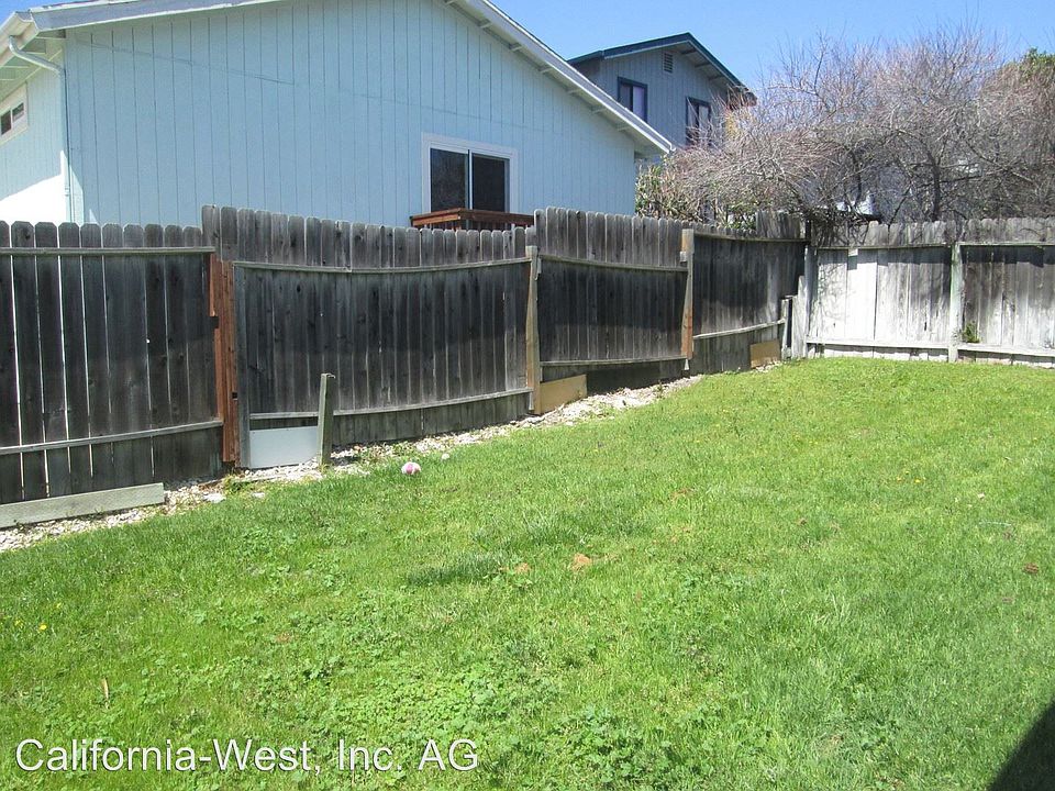 2nd image of 114 Holly Way