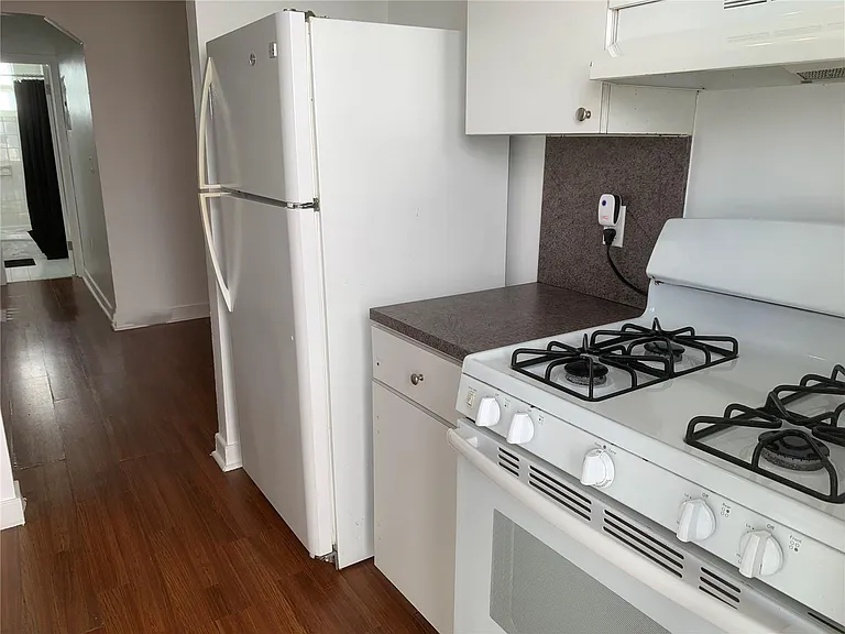 7510 Carlyle Ave #6 — Photo 11