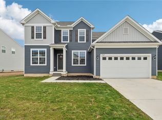 23367 Saint Andrews Dr, Columbia Station, OH 44028