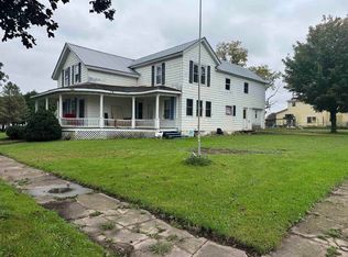 135 W Merrill St, Lime Springs, IA 52155