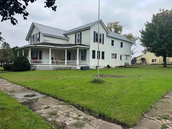135 W Merrill St, Lime Springs, IA 52155