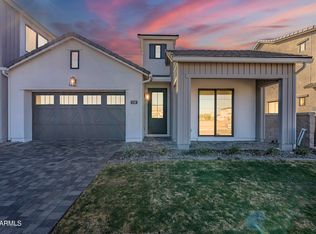 2745 E Longhorn Dr, Gilbert, AZ 85297