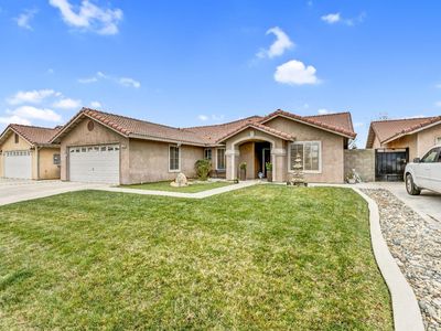 2225 Bellagio St, Delano, CA, 93215
