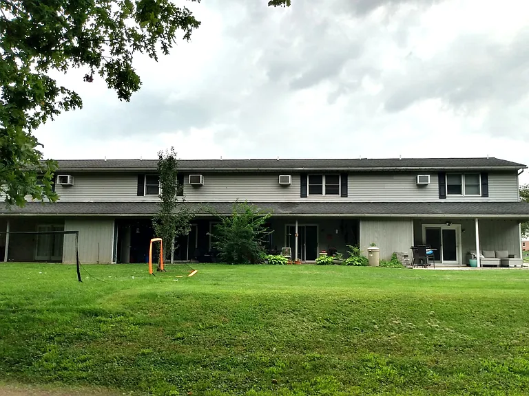2860 Fillmore Dr — Photo 20