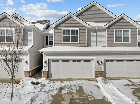 2203 Mill Ln, Saline, MI 48176