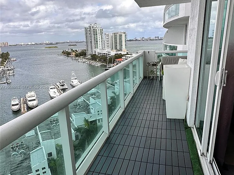 7900 Harbor Island Dr #1219 — Photo 26