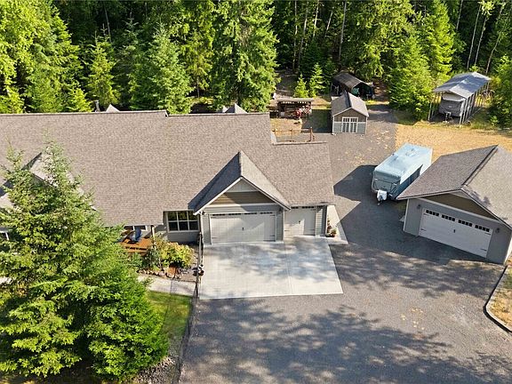 2nd image of 230 Riley Court