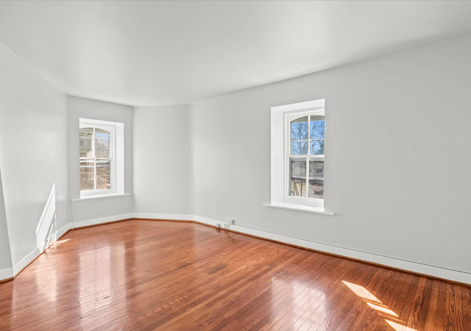 645 S Sumneytown Pike — Photo 1