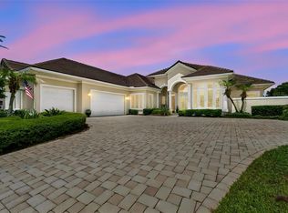 12749 Grand Traverse Dr, Dade City, FL 33525