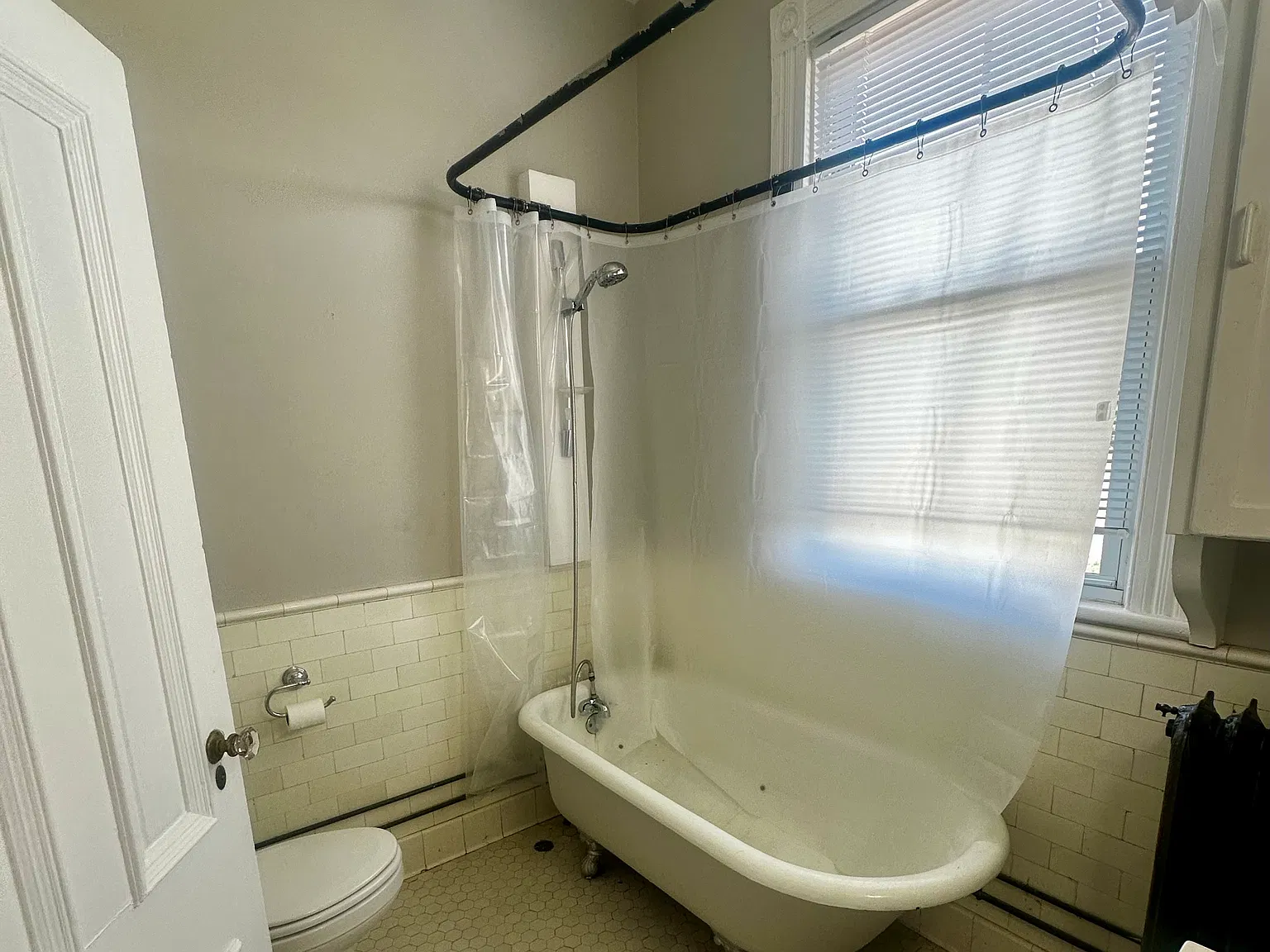 1 bed, 585 sqft, $950 — Photo 2