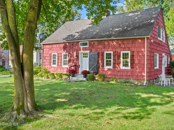 1 Cary Rd, Riverside, CT 06878